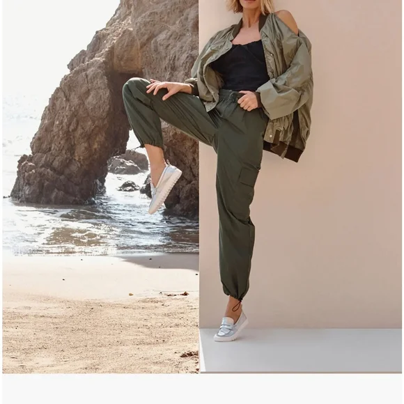 Sizes 5 To 12 Med Women Vionic Uptown Black Suede Penny Loafer SlipOn Sneaker - Picture 4 of 14